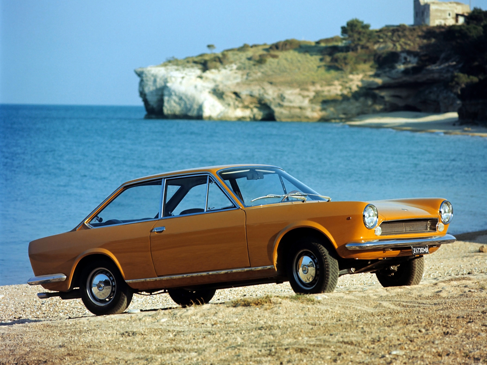 Fiat 124 Coupé