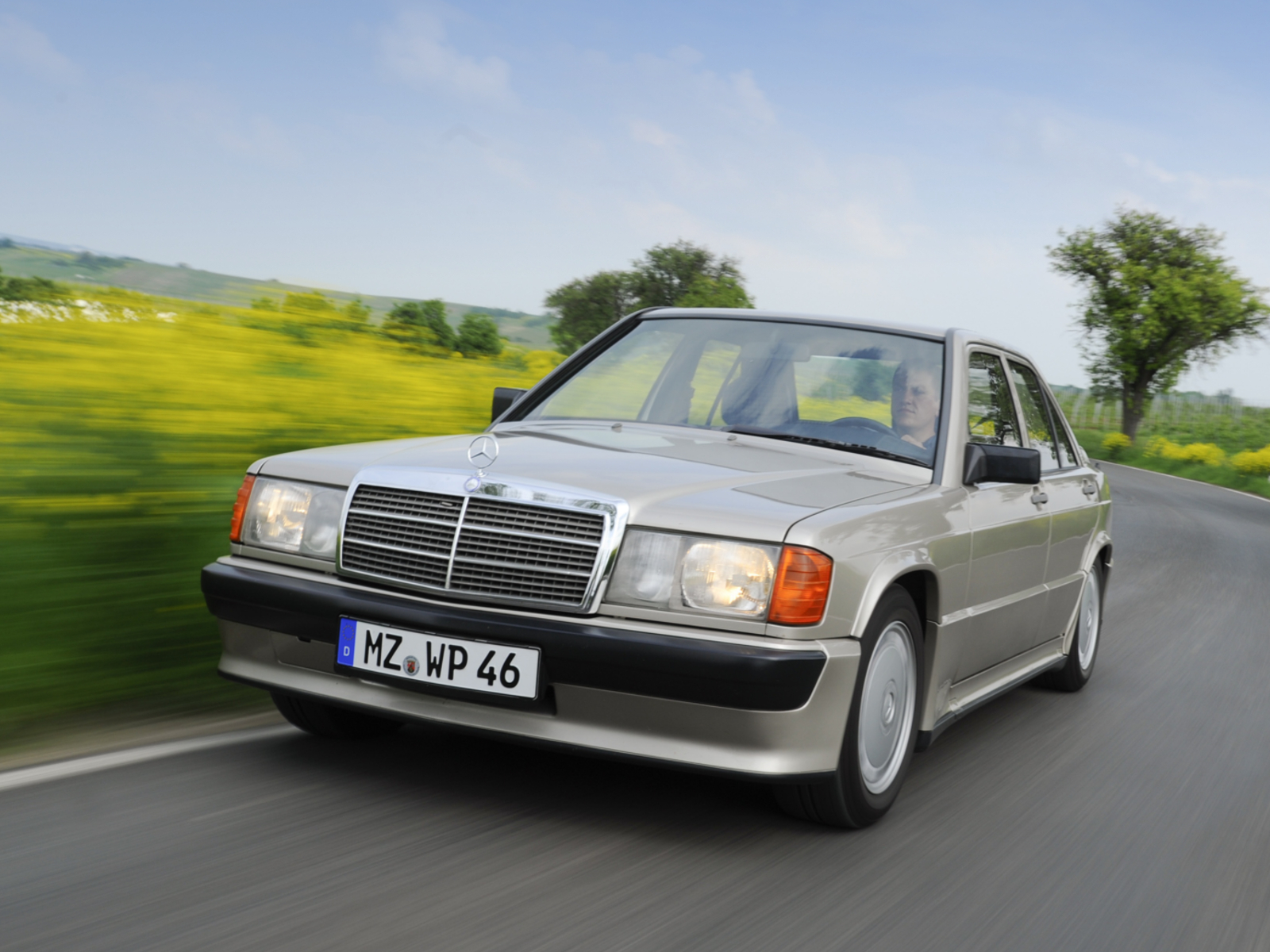 Mercedes-Benz 190 W201