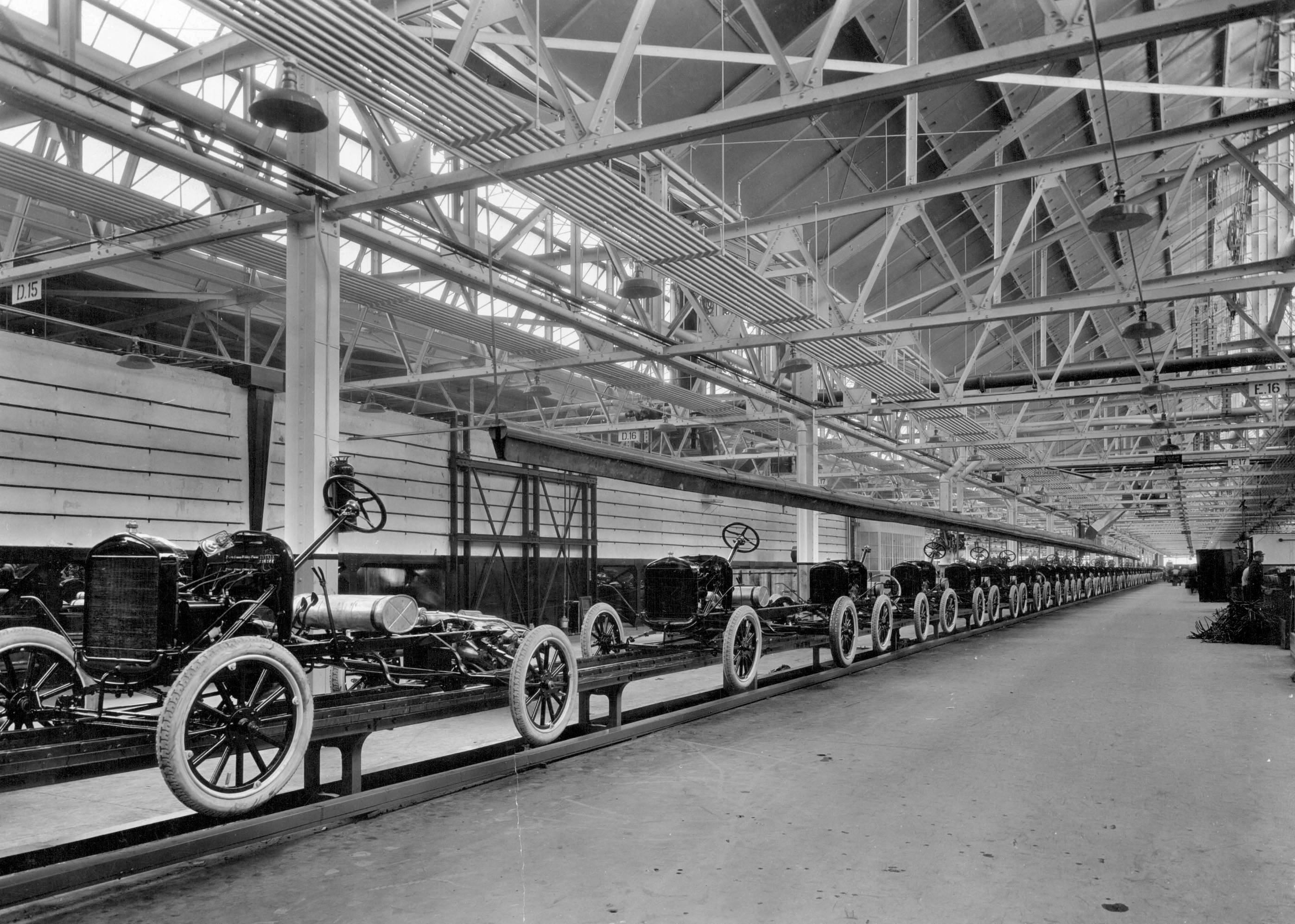 Ford T Fließband 1913