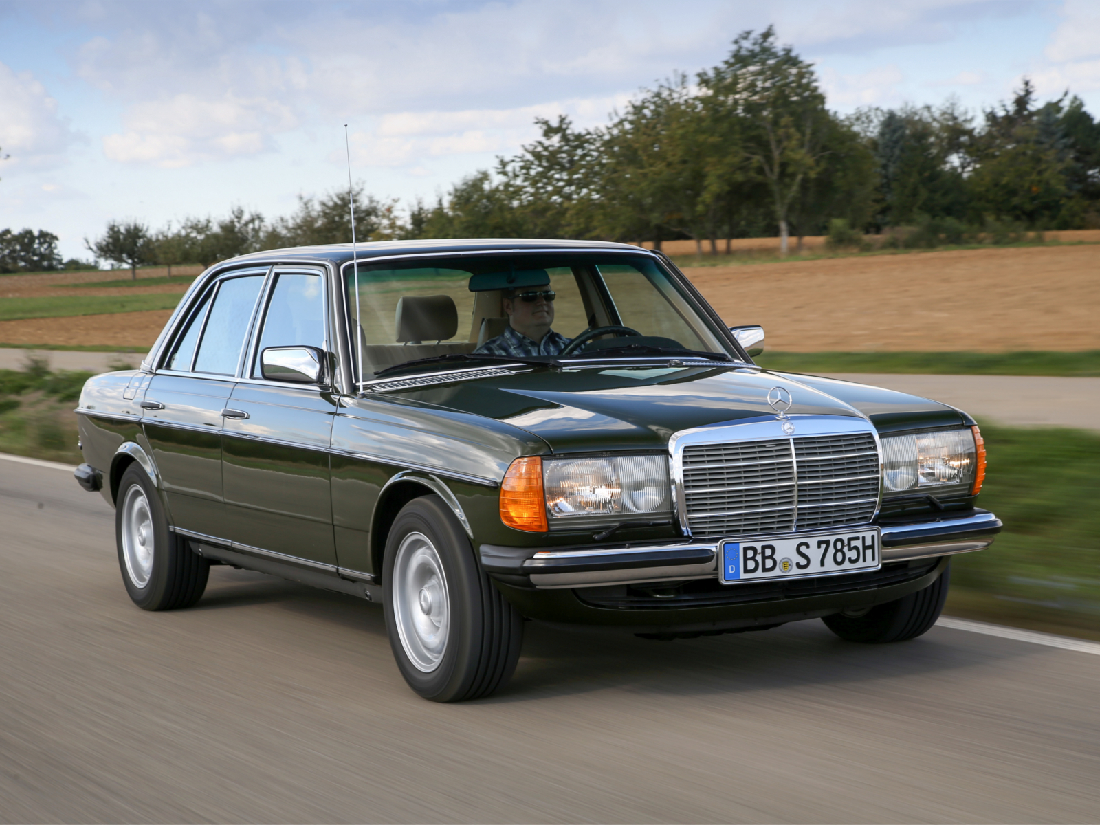 Mercedes-Benz W123