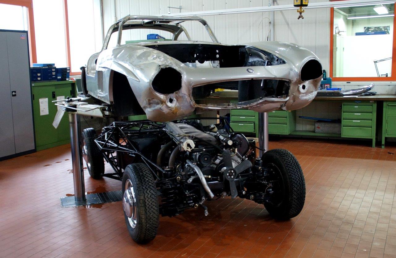 Mercedes-Benz 300 SL Unfall Restaurierung
