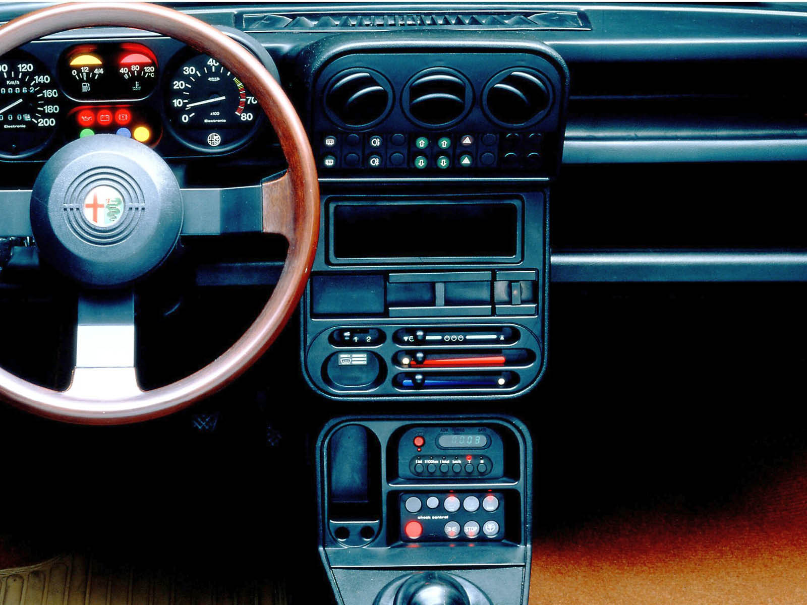 Alfa 33
