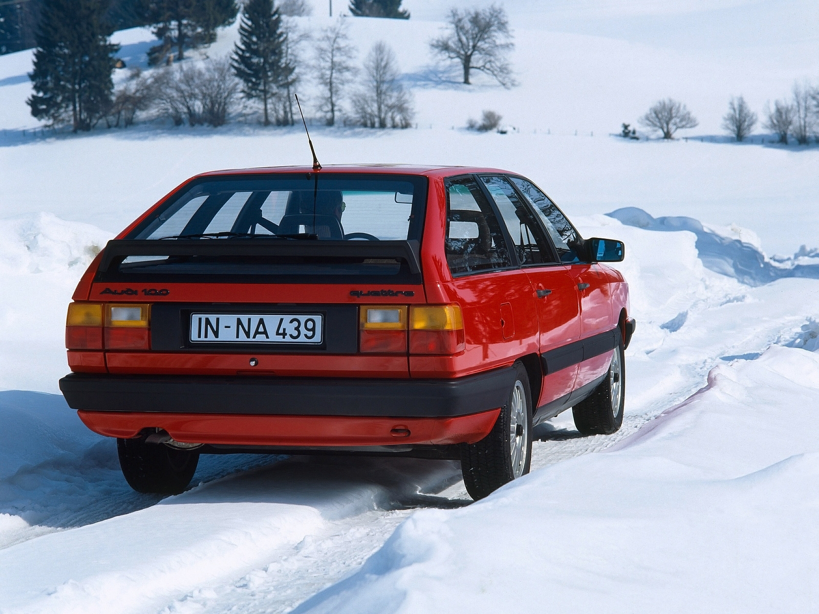 Audi 100 Avant quattro