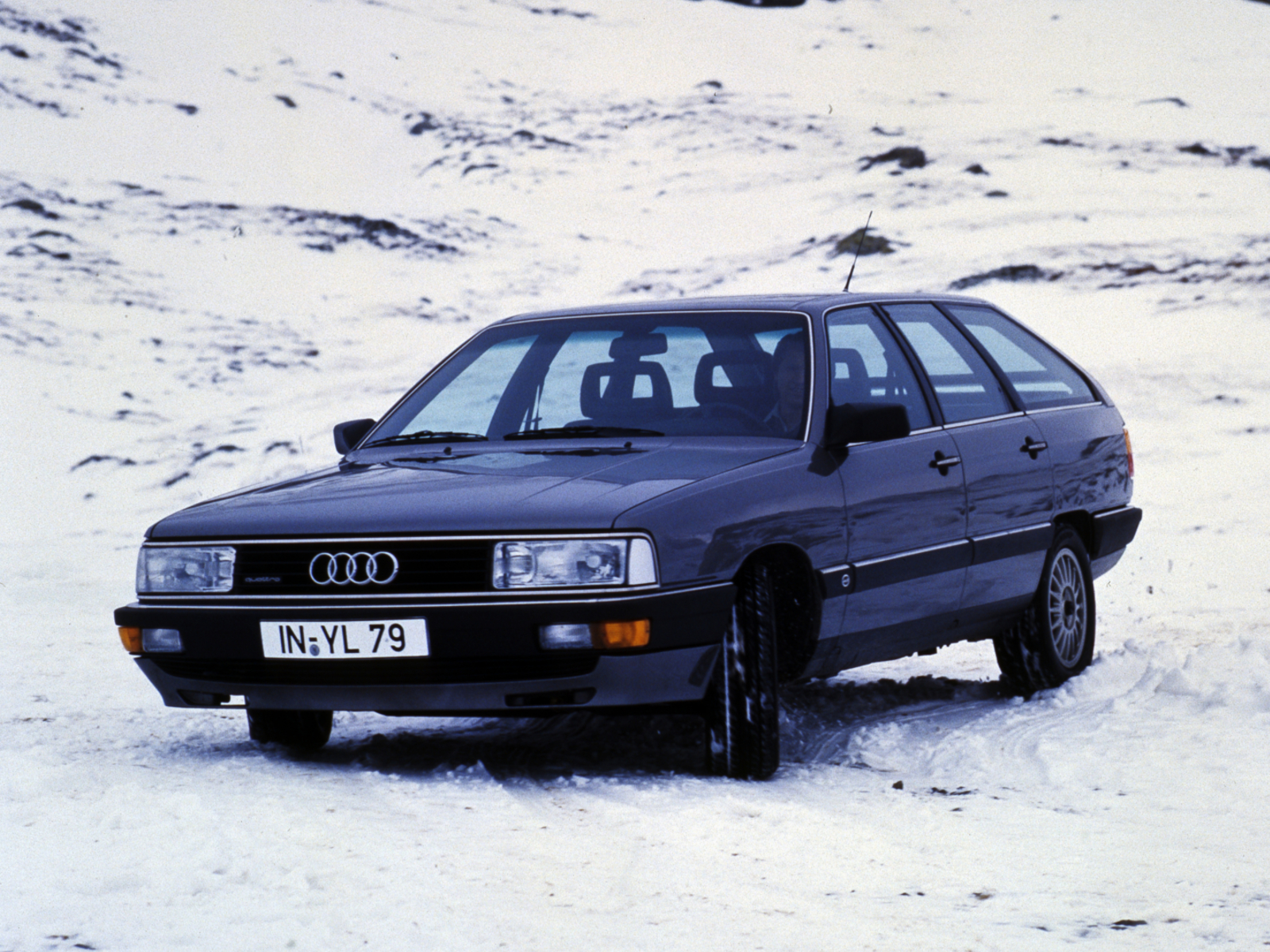 Audi 200 Avant quattro