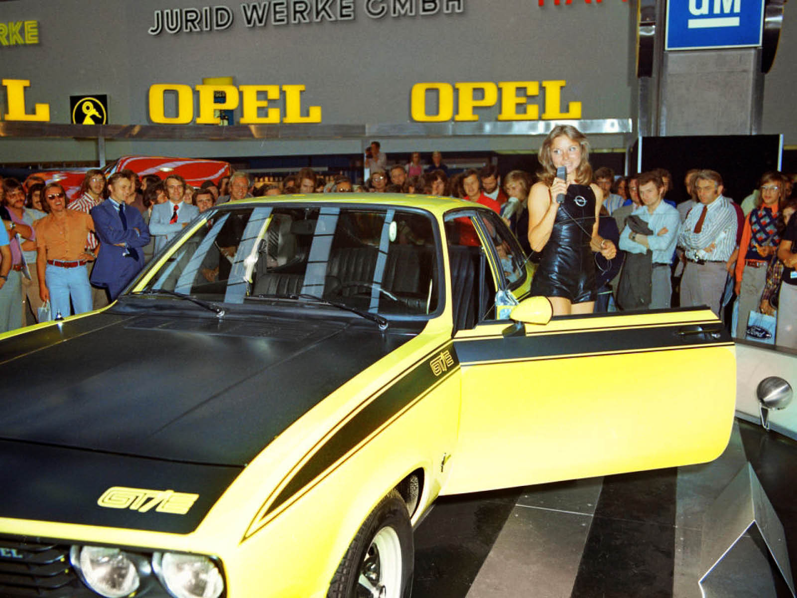 OPEL GT/e IAA 73