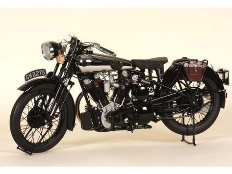 (1:6) Brough Superior von Minichamps