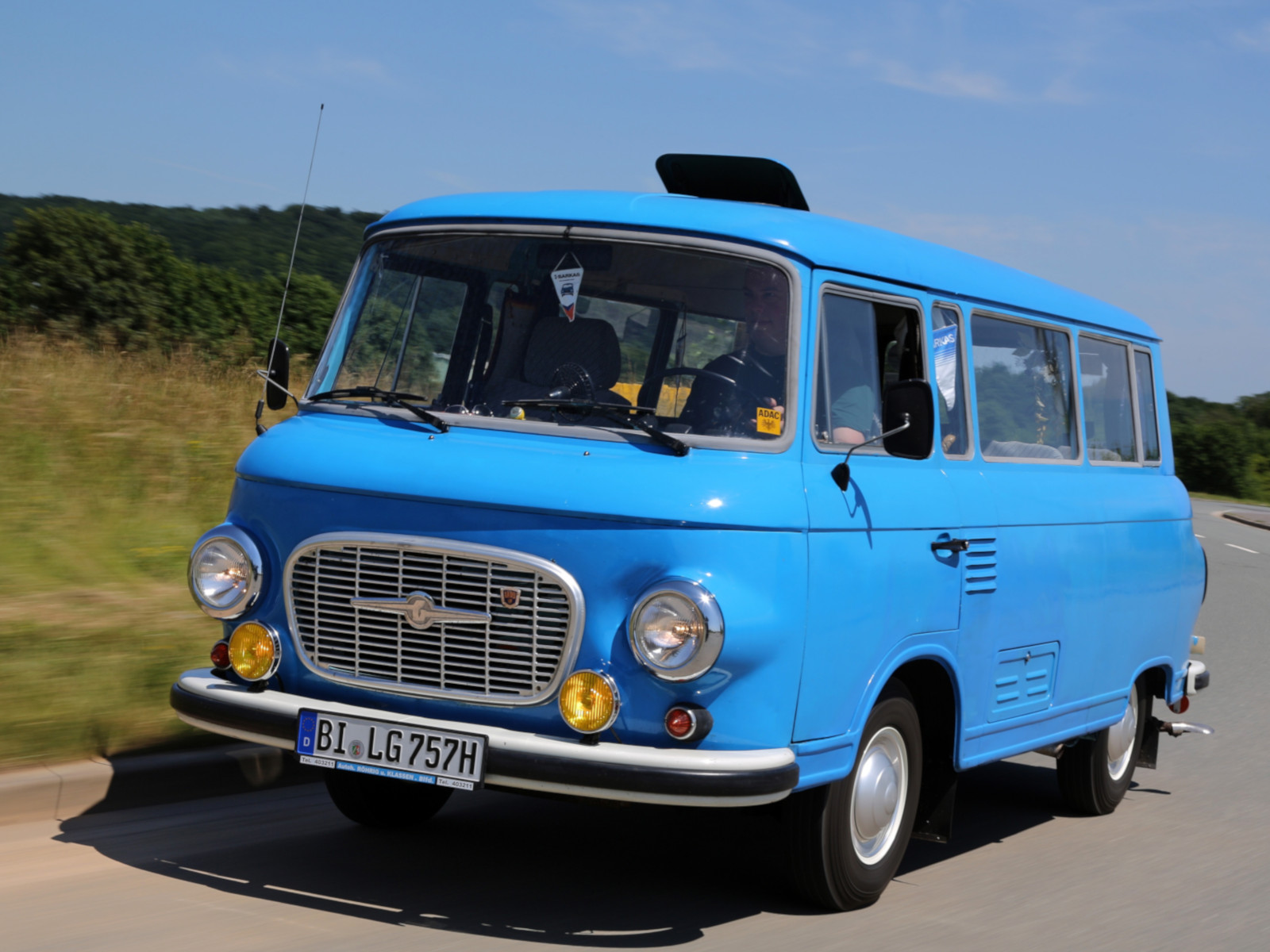 Barkas B1000