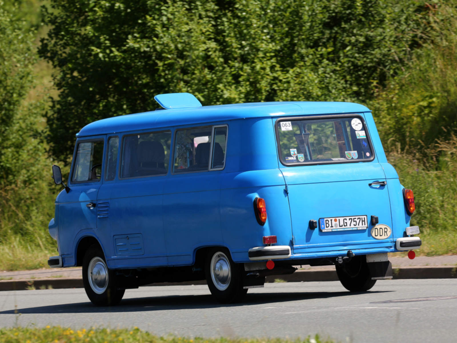 Barkas B1000