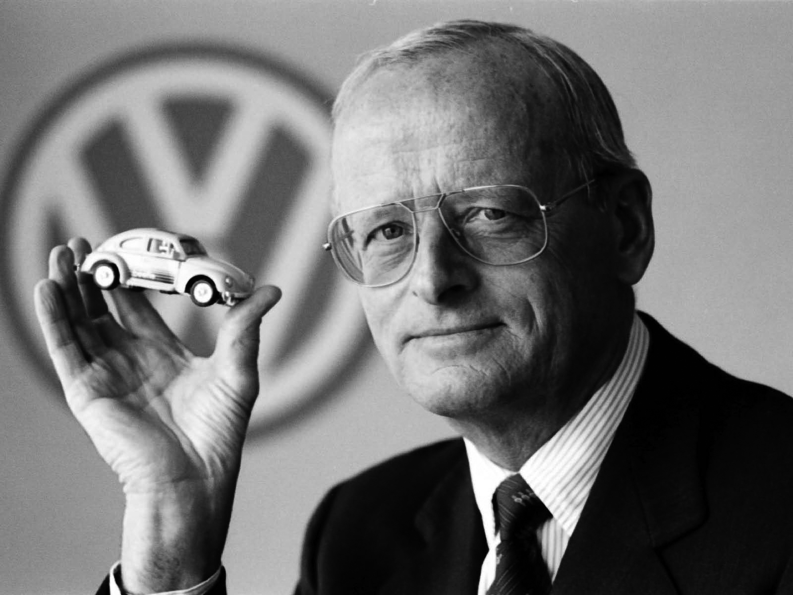 Dr. Carl H. Hahn, einstmals Vorstandsvorsitzender des Volkswagenkonzern