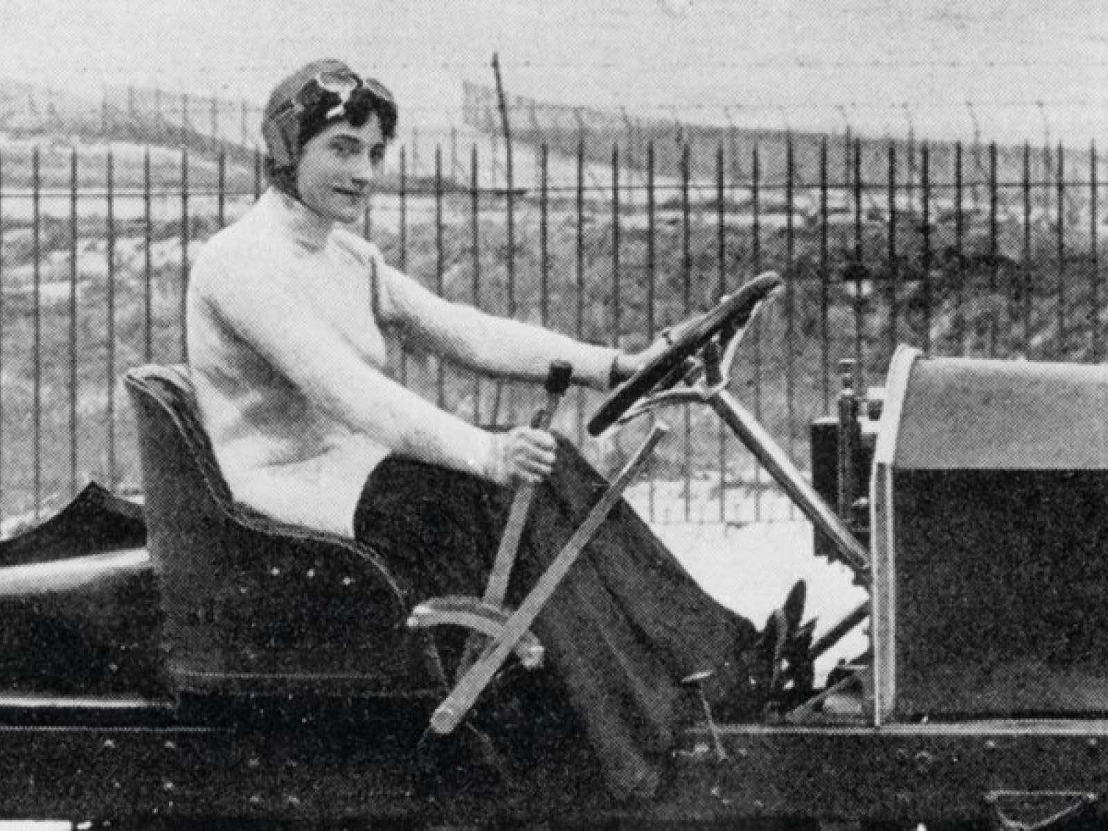 Dorothy Levitt