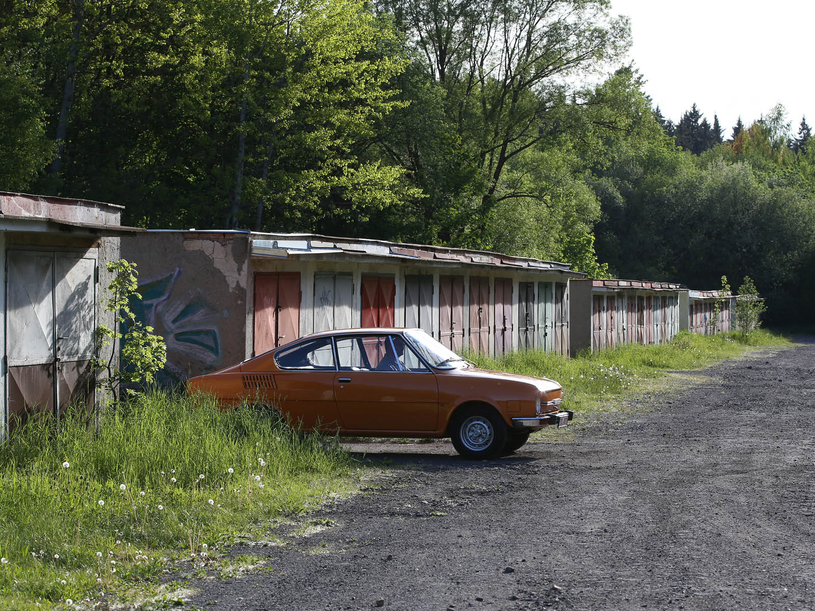 Ex-DDR-Wellblechgaragen_3