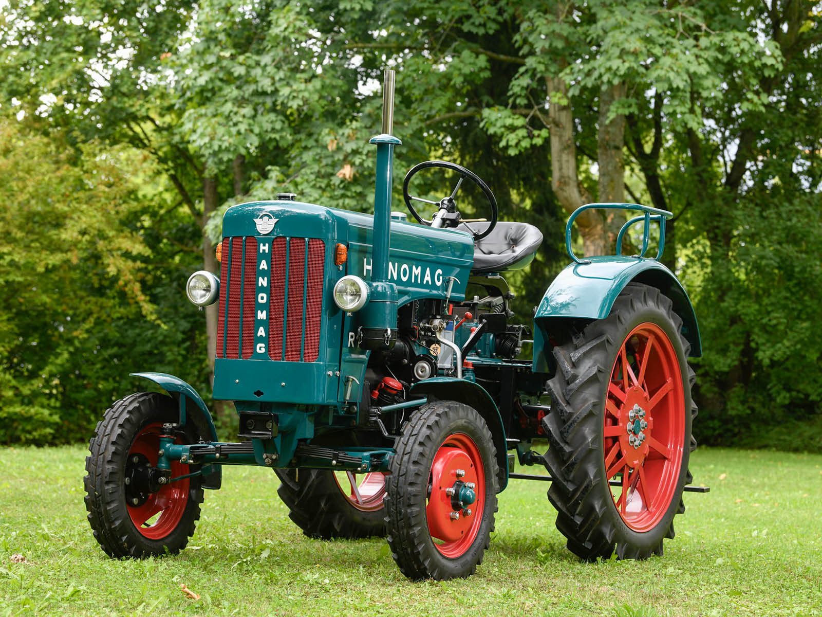 Hanomag R16A