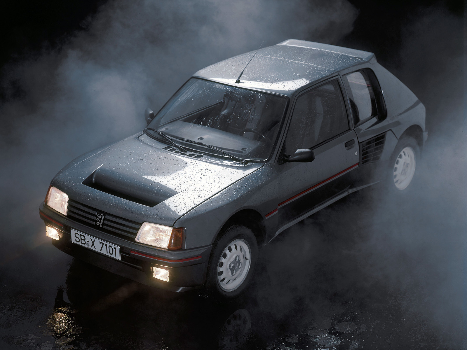 Peugeot 205 T16