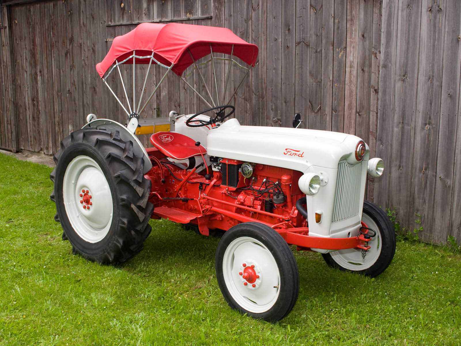 Ford Traktor
