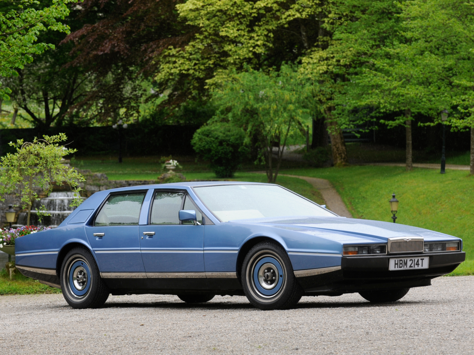 Aston Martin Lagonda