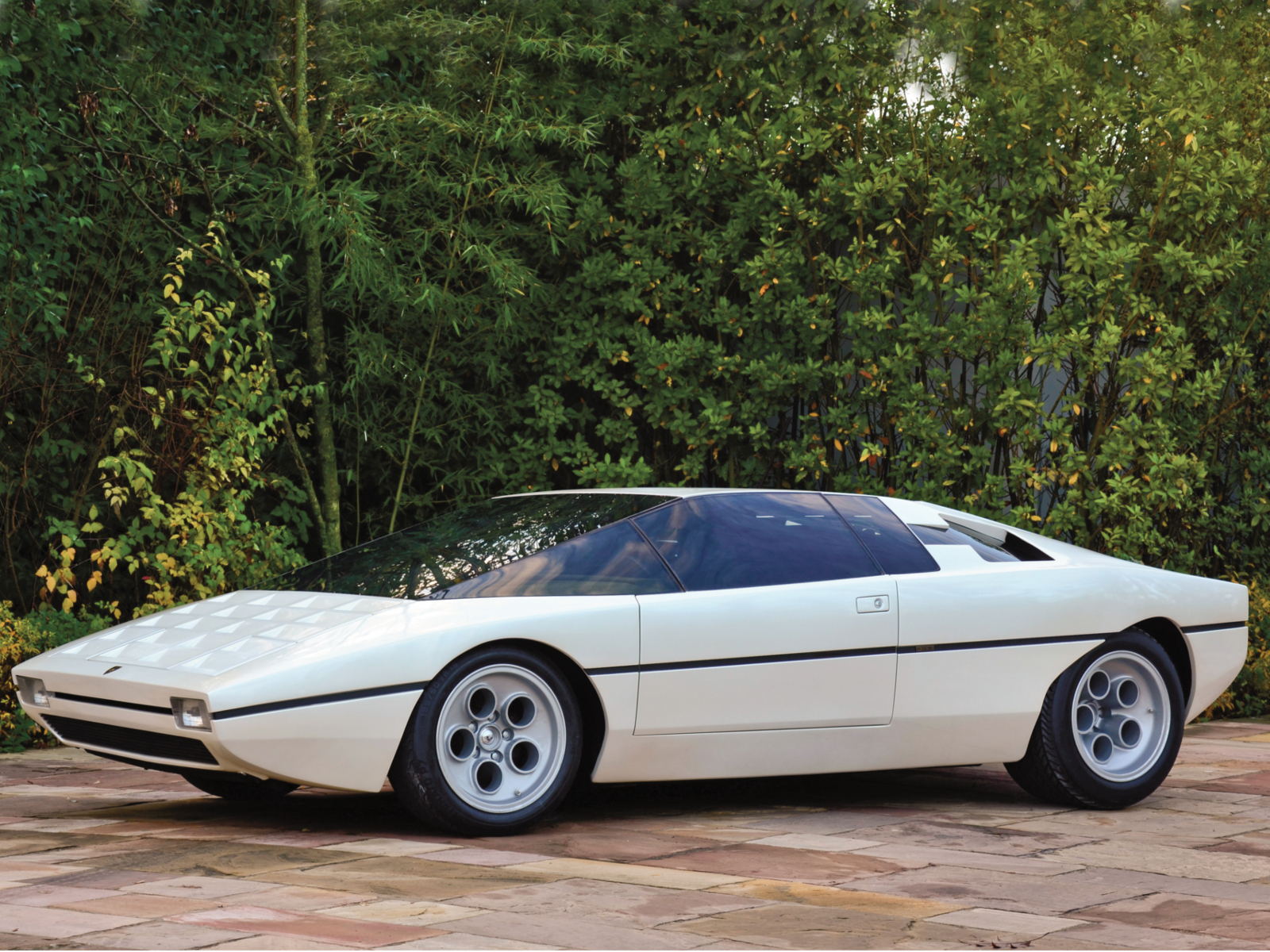 Lamborghini Bravo