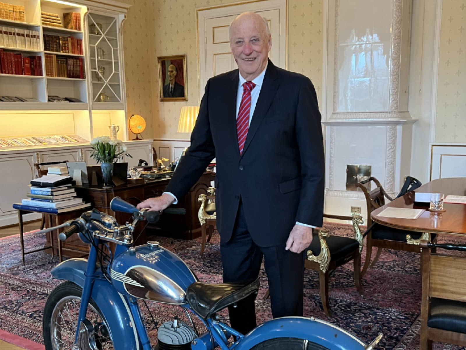 König Harald von Norwegen erhält unerwartetes Geburtstagsgeschenk