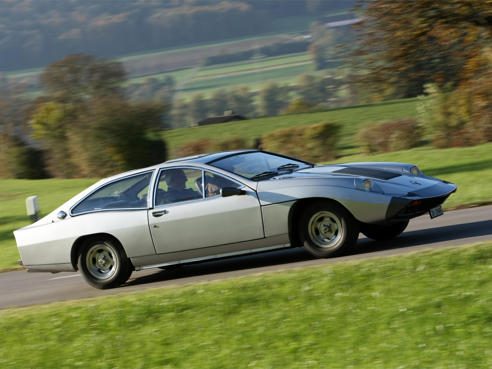 Marcos Mantis M70