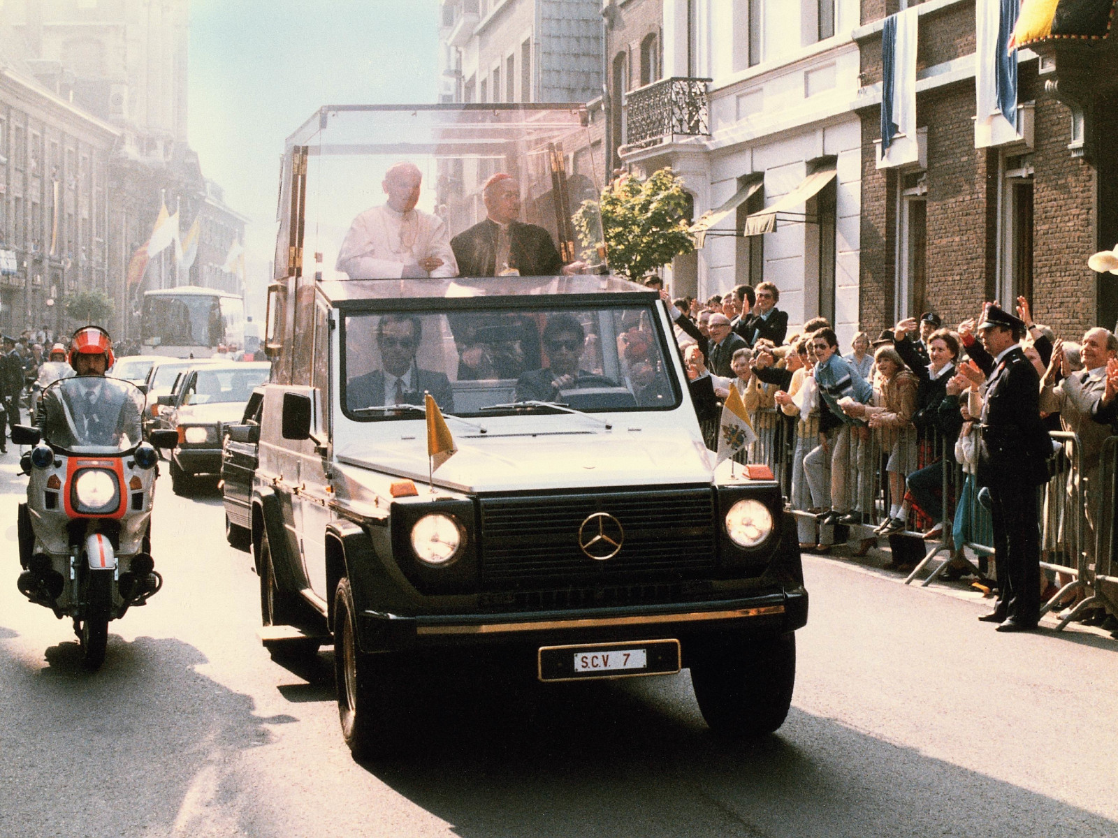 Mercedes-Benz G