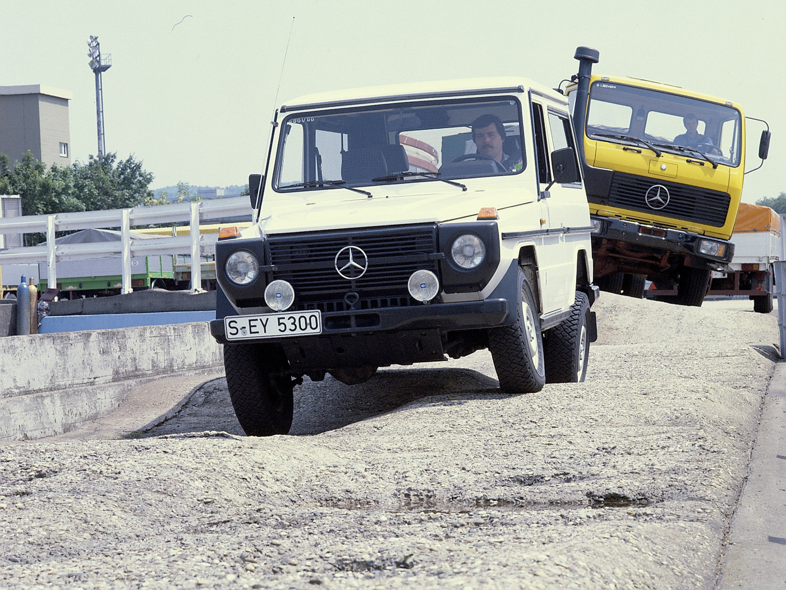 Mercedes-Benz G