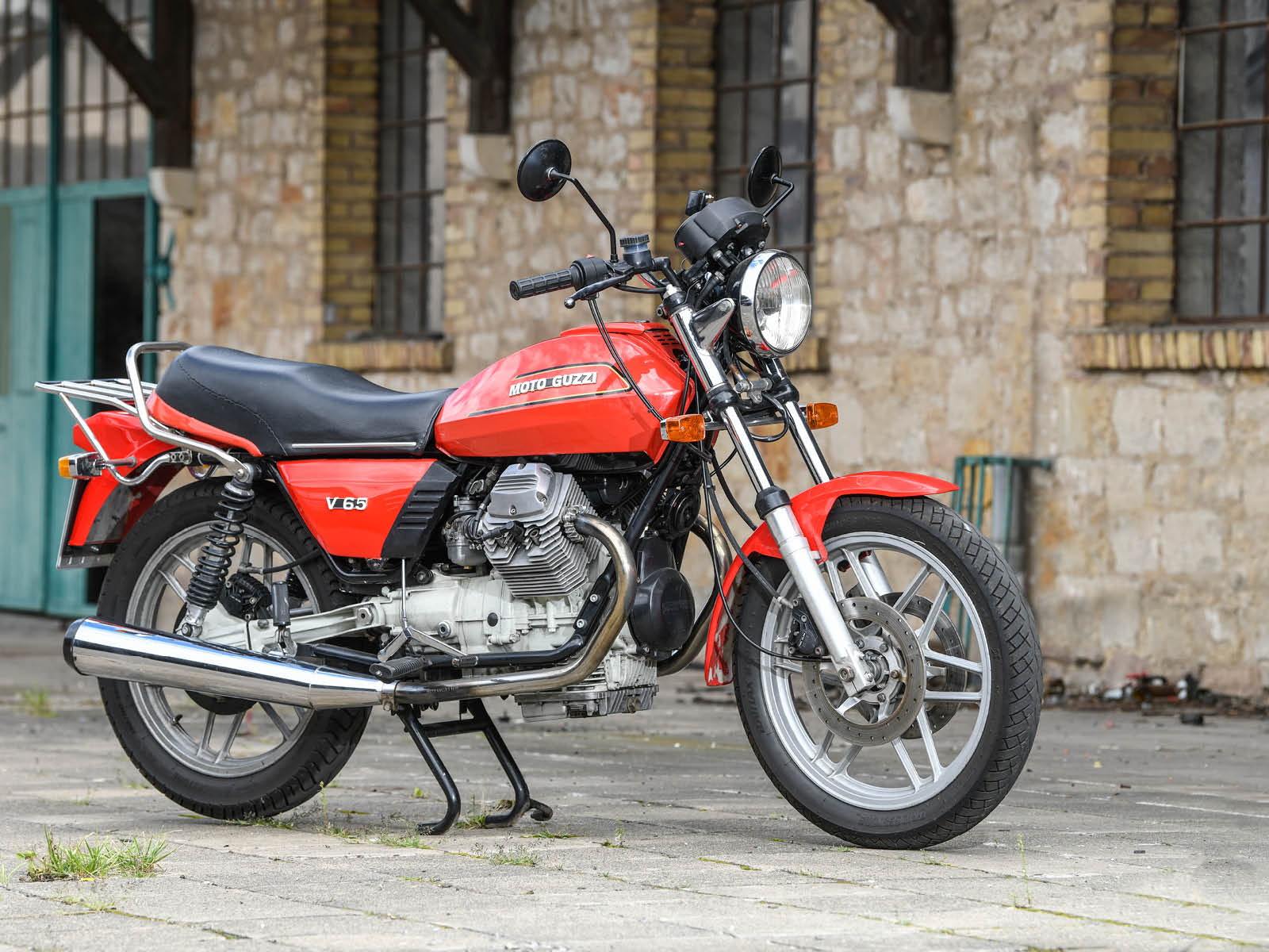 Moto Guzzi V65