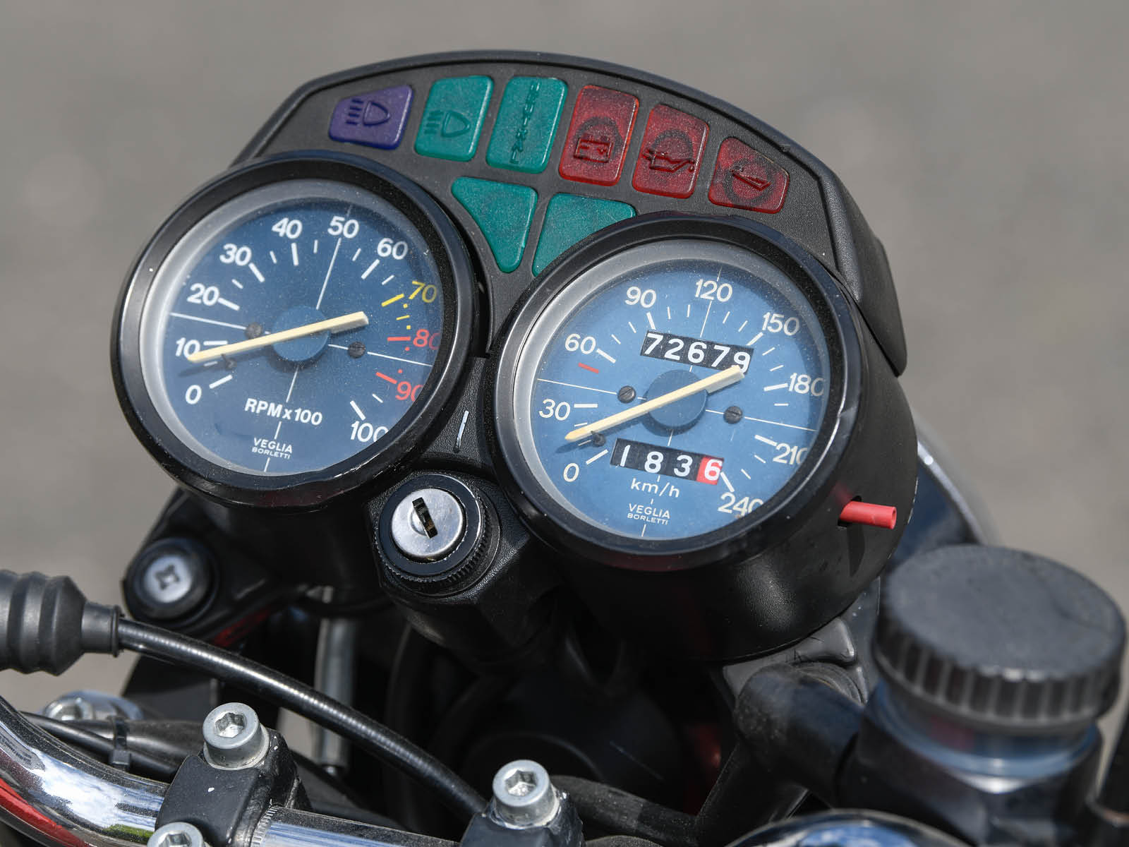 Moto Guzzi V65