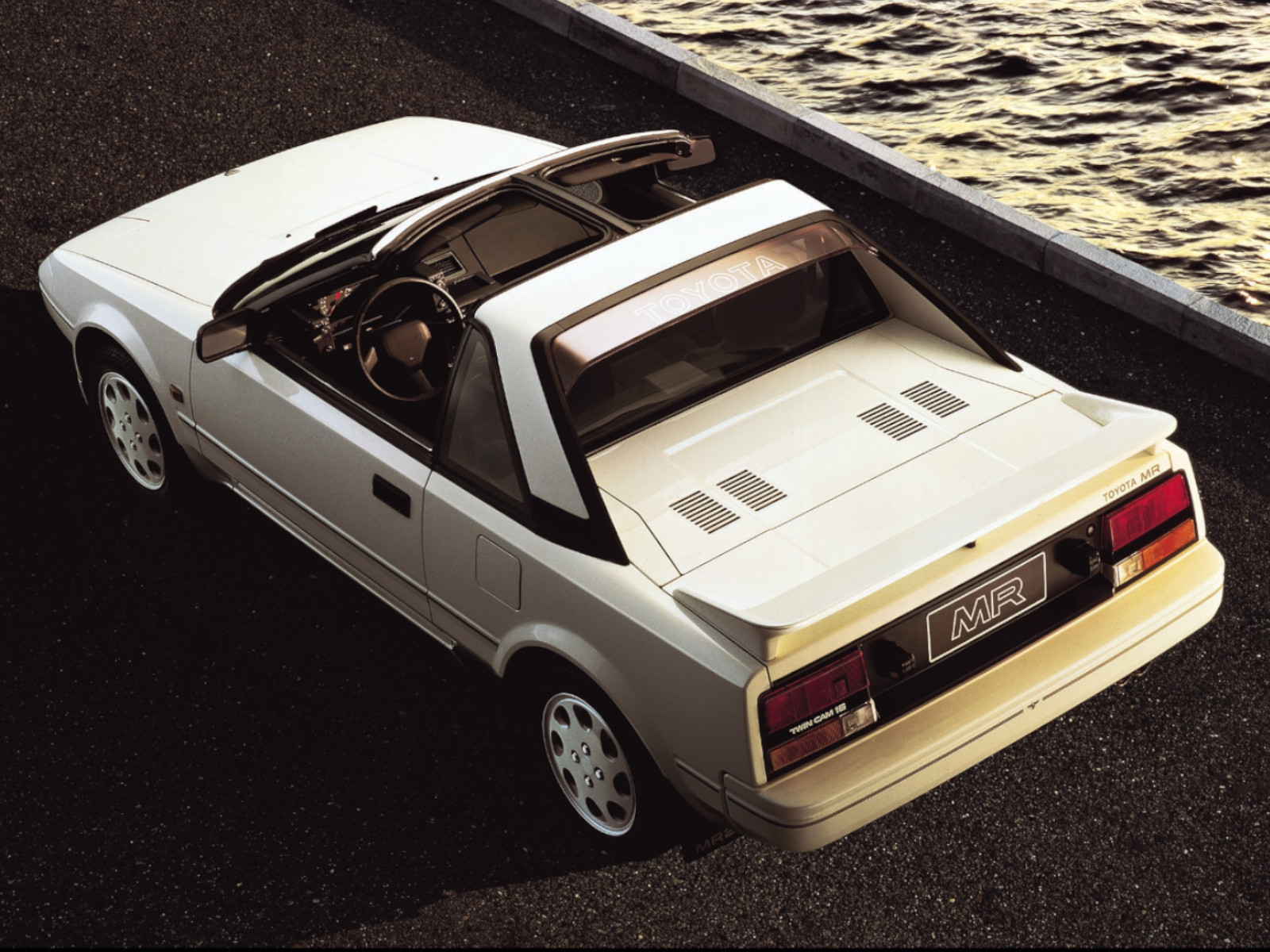 Toyota MR2
