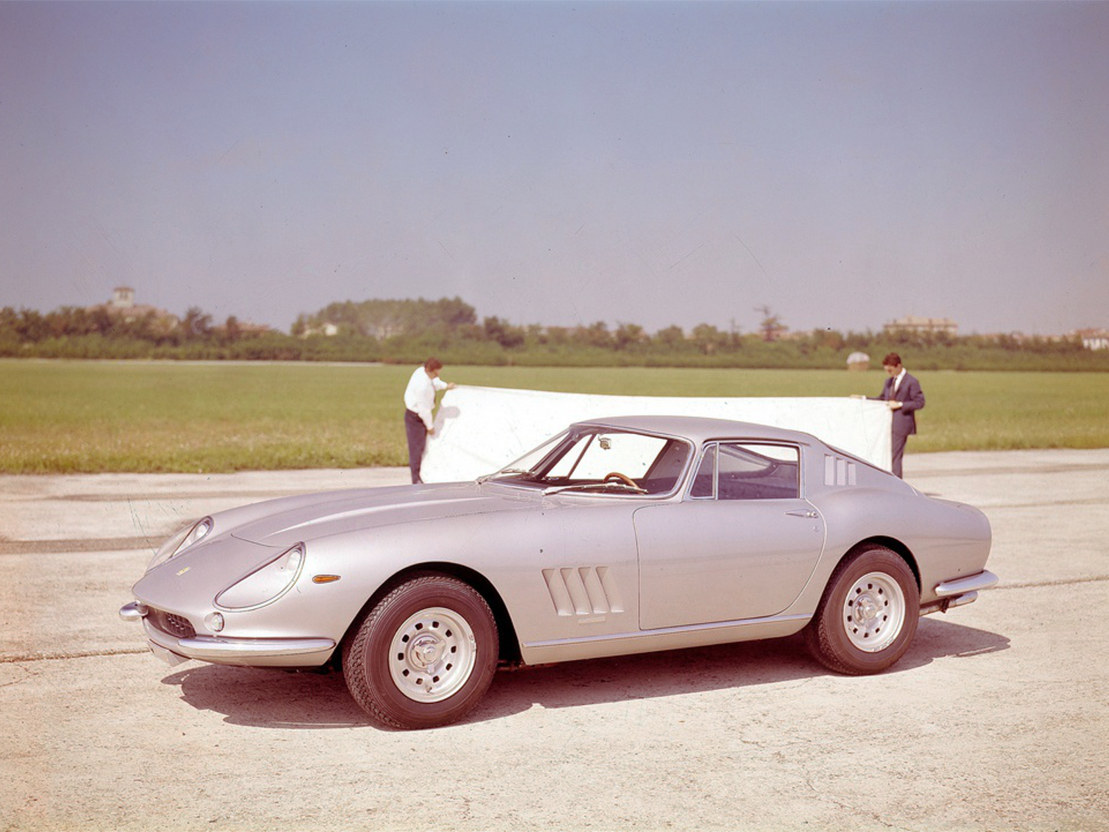 Ferrari 275 GTB4