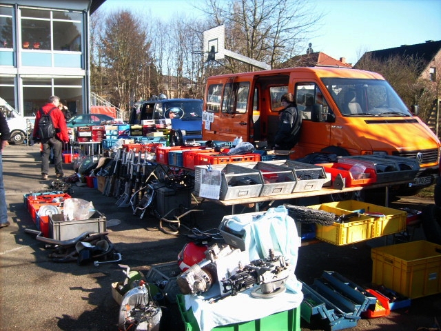 Oldtimerteilemarkt in Hennef an der Sieg