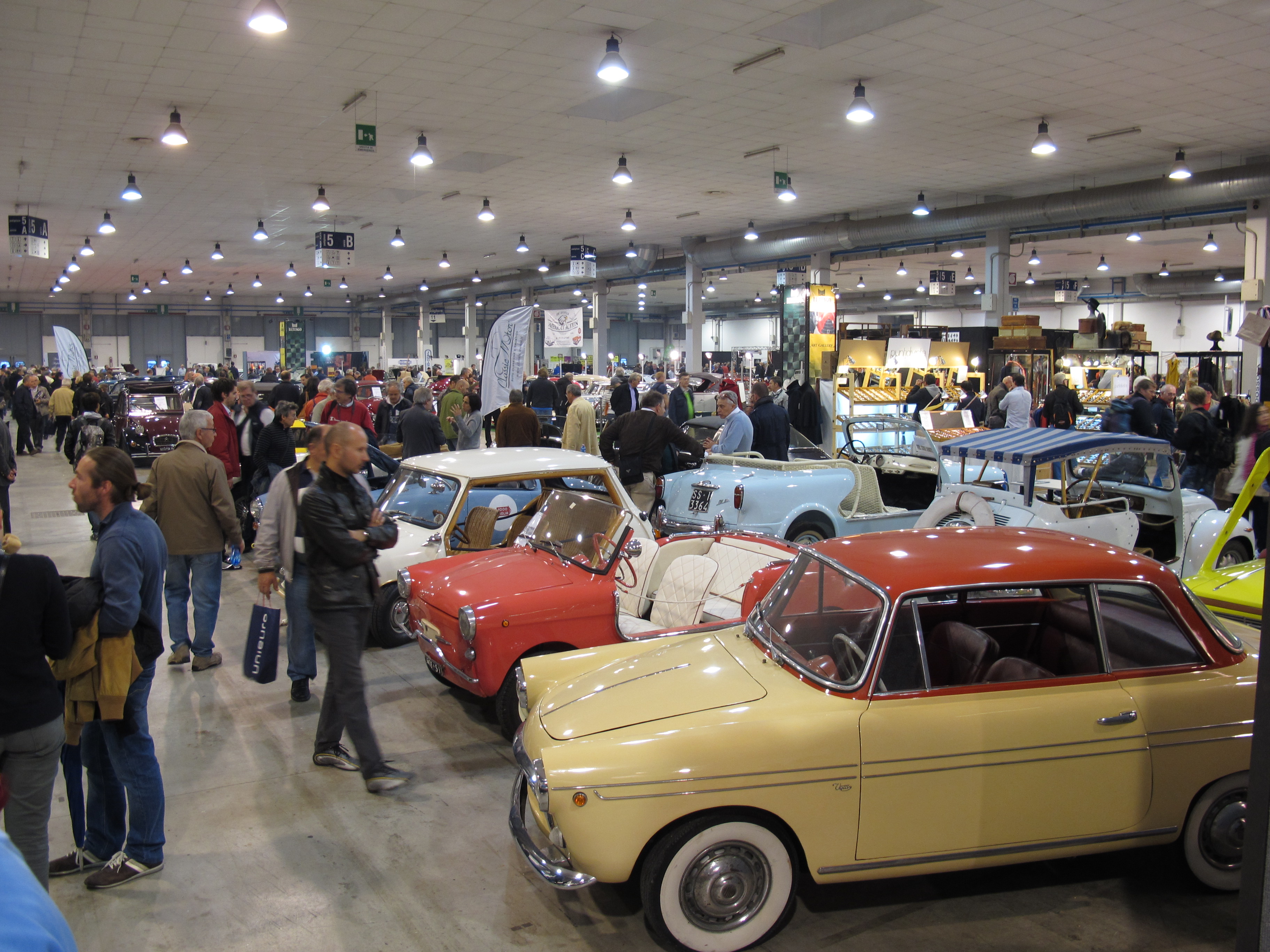 Nachbericht Auto e Moto d’Epoca Padua 2012 - Der Preis ist weiß