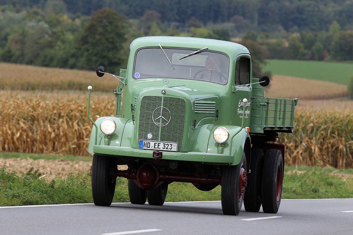 Mercedes Benz L312