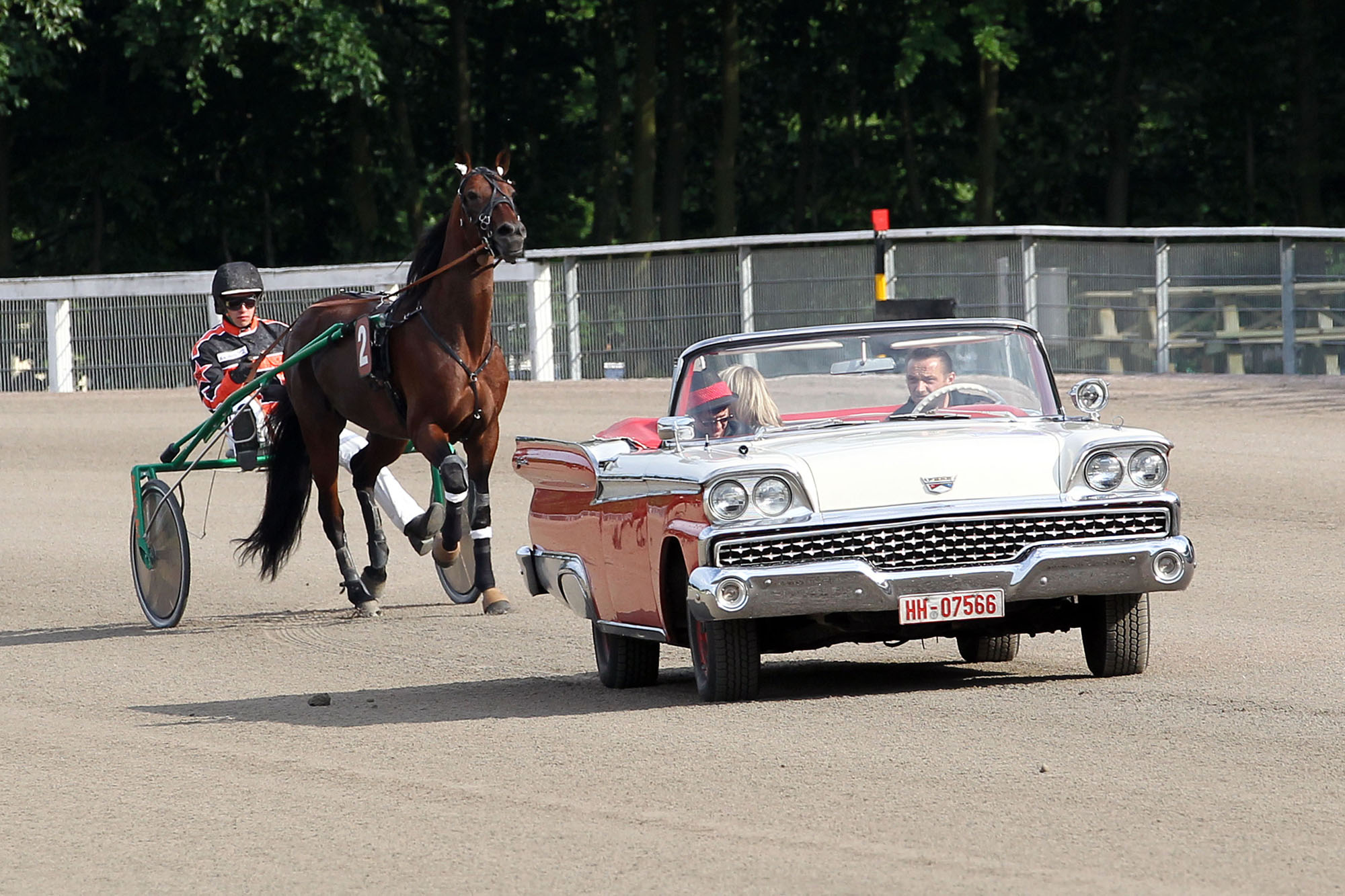 Young- und Oldtimer Renntag