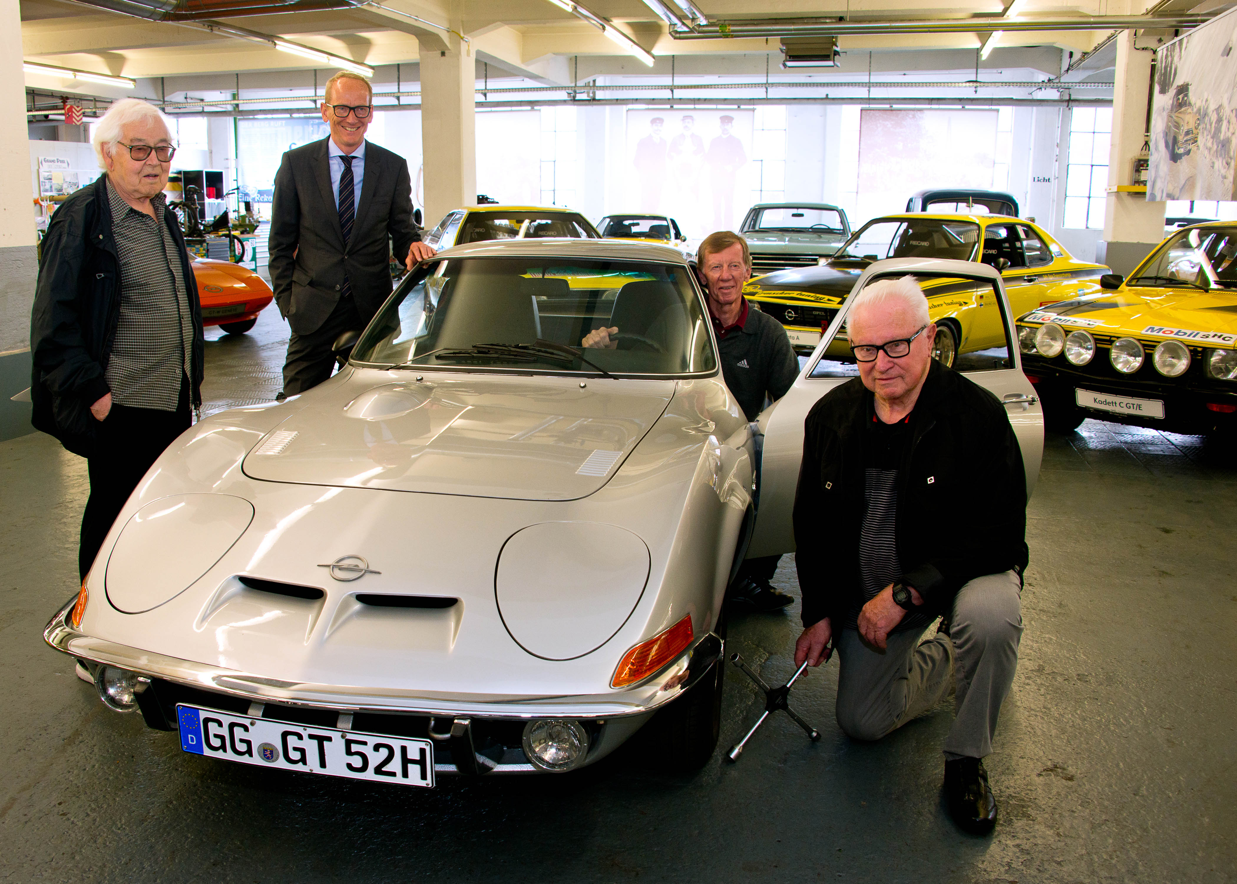 Walter Röhrl KT Neumann Opel GT