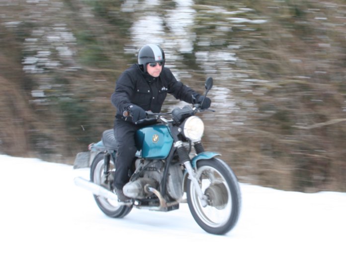 Verordnungen: Winterreifen am Motorrad?